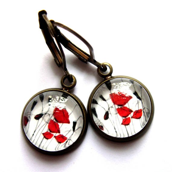 GimmeThatThing's tweet photo. Elegance! Red poppy glass n bronze #earrings https://t.co/9OwVZo4Jel @Etsy #jewellery #giftsforher #poppies #handmade #giftideas #gifts https://t.co/yATpMBt8sZ