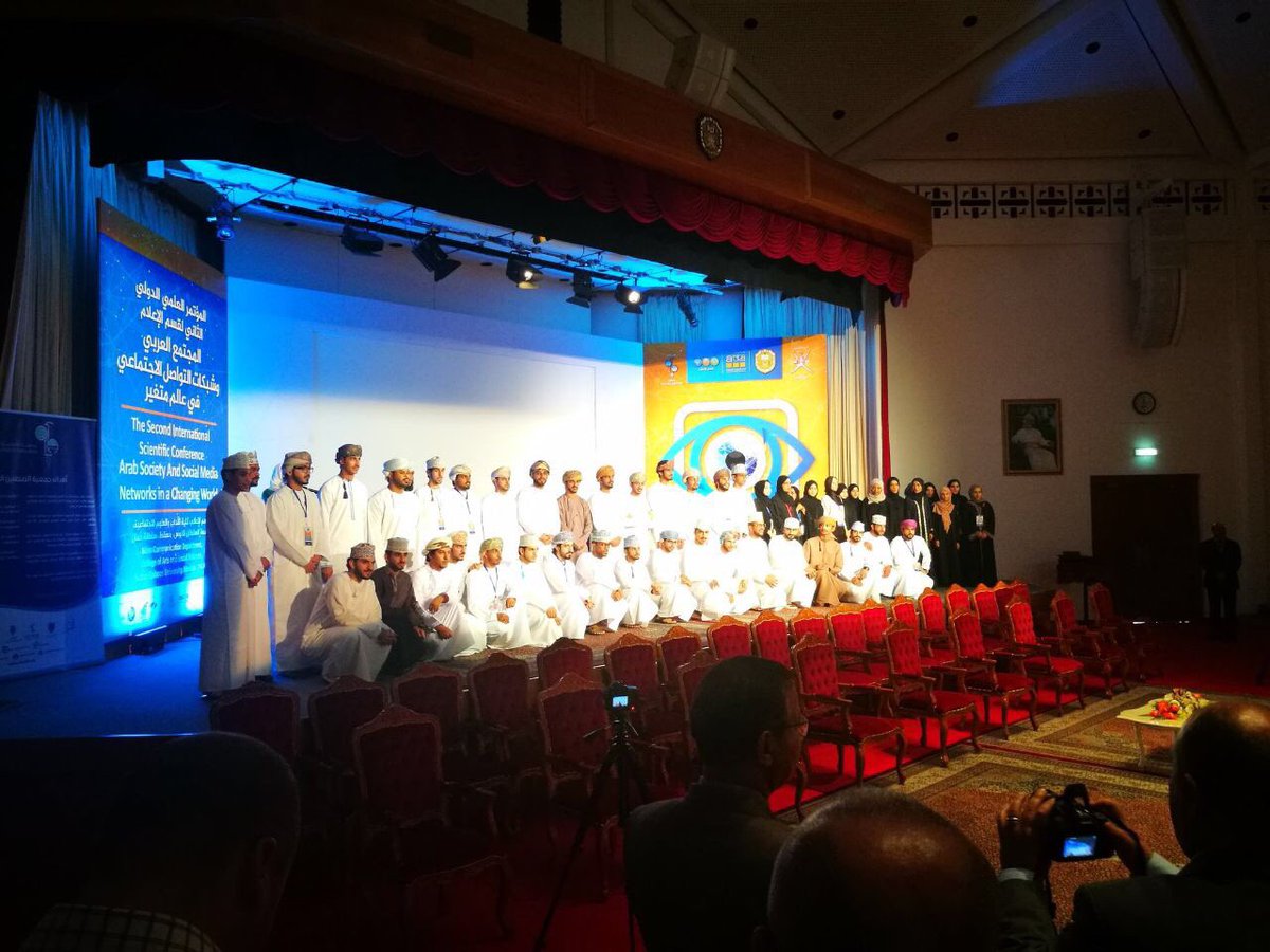 Mo7_amed93's tweet photo. #مؤتمر_قسم_الإعلام_الثاني ظهور مميز من طلاب الإعلام واثبات لمستوى الكفاءة والتميز 
@ah9288 @AbdulazizHosnii @wld3bri @bamukhalef @omar94_O https://t.co/l9sqEsZGpn