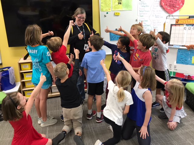BrooksMuseumsES's tweet photo. Congrats to Mrs. Renigar, our Teacher of the Year! Mrs. Renigar rocks!!! @Brooks_PTA @WCPSS @NorthernAreaWC https://t.co/41Yy2HctAq