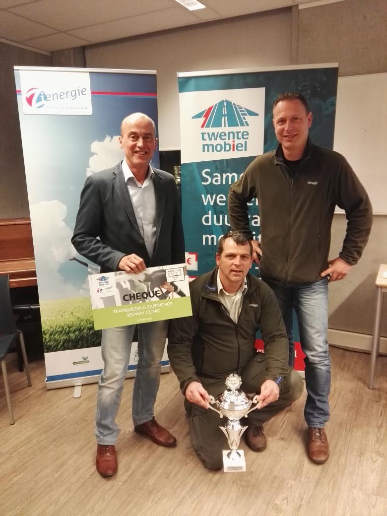 En de winnaar van de #Mobiliteitsbattle Twente 2017 is geworden... Natuurmonumenten! Fantastische prestatie!