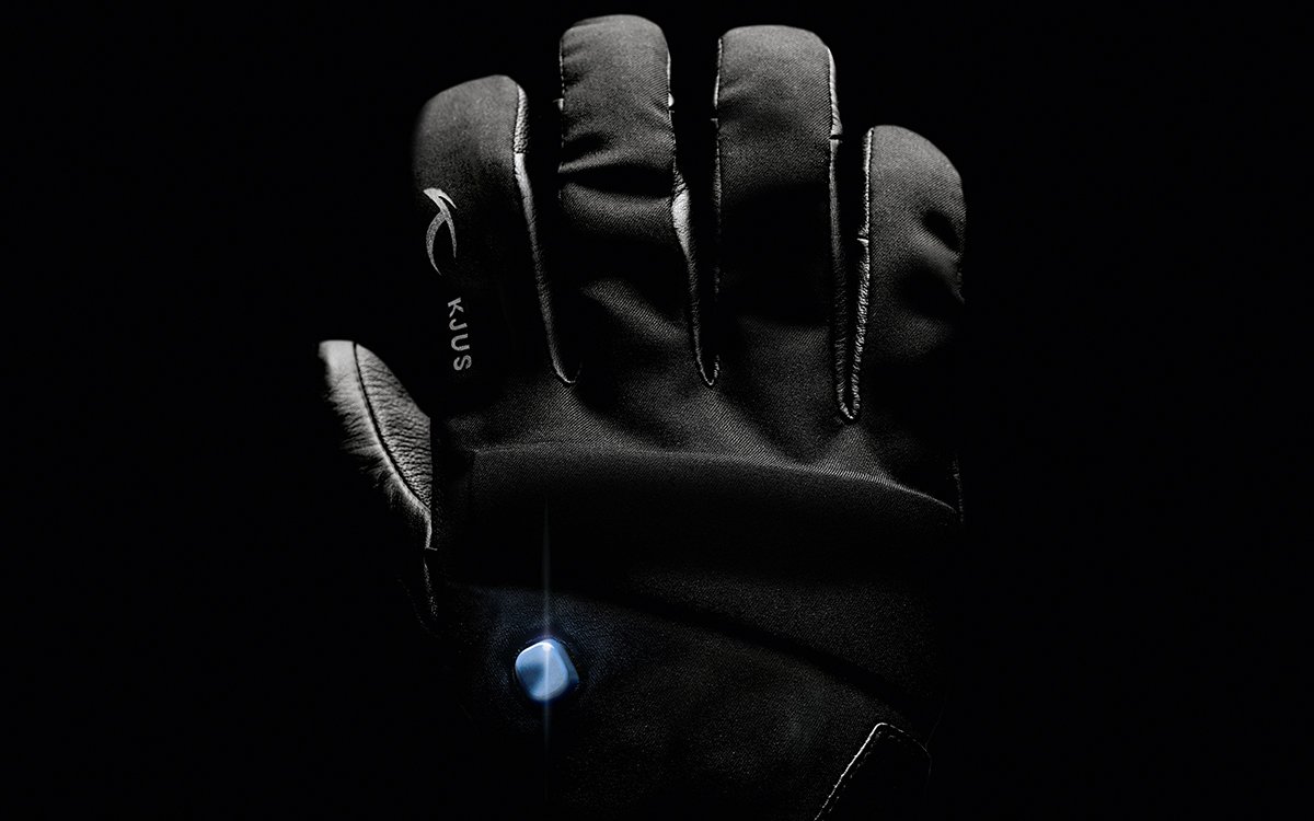 kjus bluetooth ski gloves