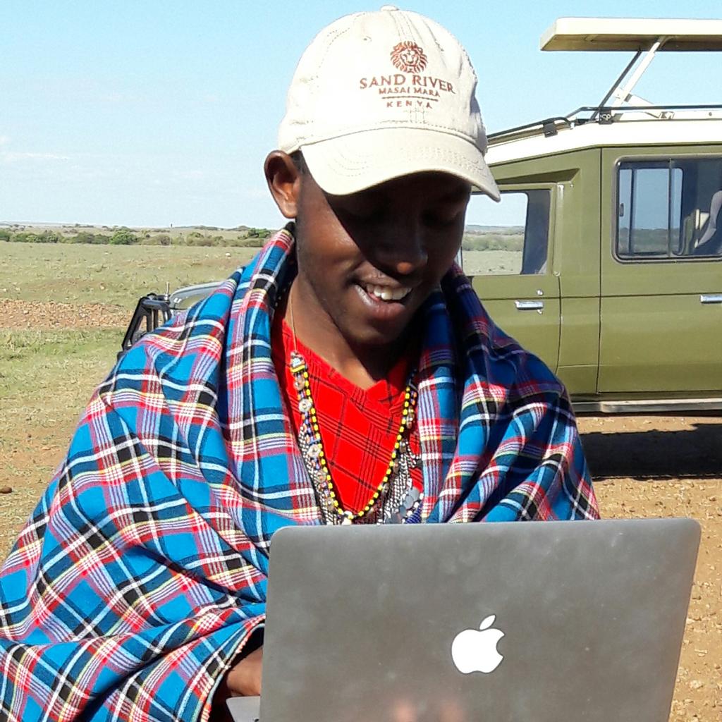 Guddyjavan's tweet photo. #NewProfilePic https://t.co/ytcE5q63kq