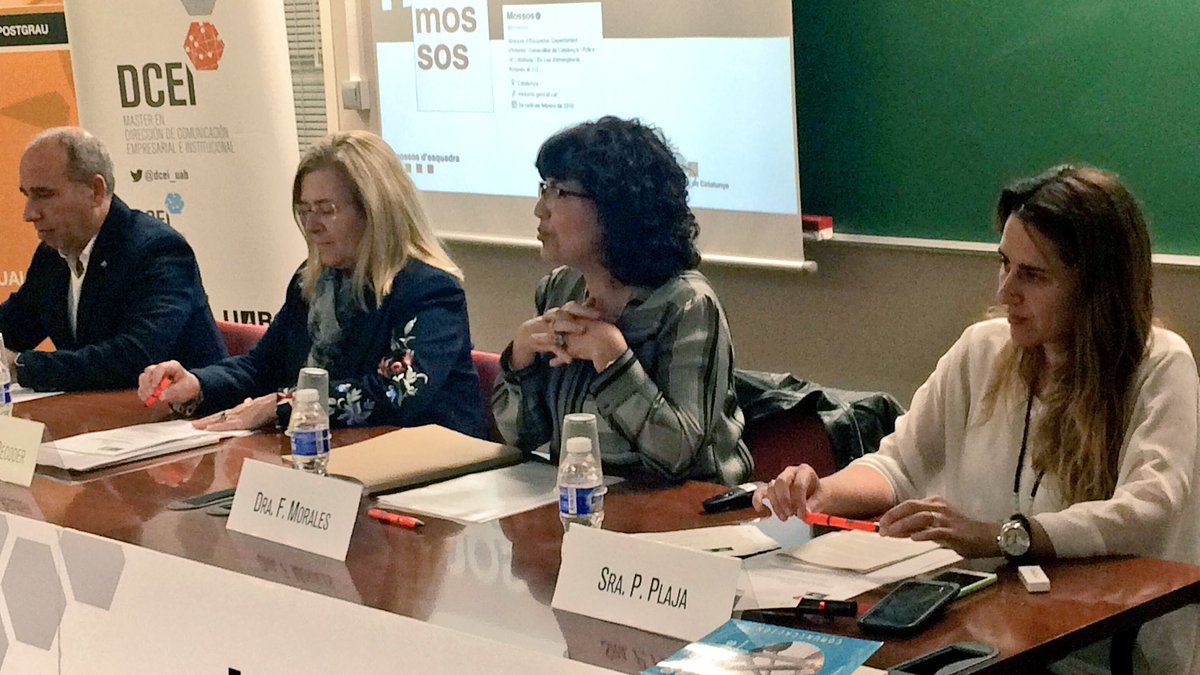 DCEI_UAB's tweet photo. Empieza la inauguración del #MasterDCEI https://t.co/OLyfu8i7id
