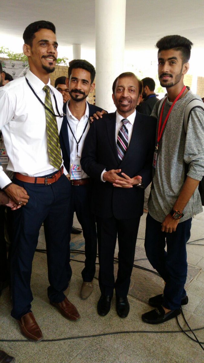 BushHasan96's tweet photo. #5thNYC #DFPF https://t.co/456wXecsxR