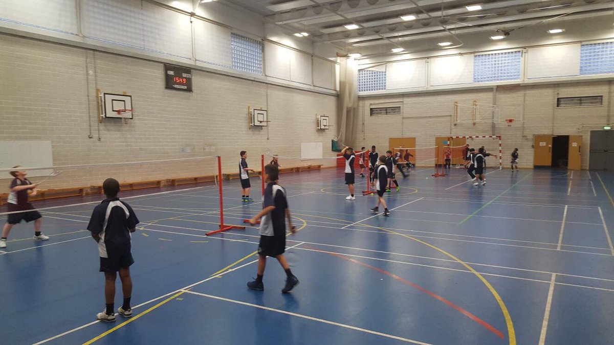 LNS_PE's tweet photo. Mr Walsh’s #badminton Club was thriving after school today. #extra #curricular #PhysicalActivity @londonnautical https://t.co/JhGpjq6oAZ