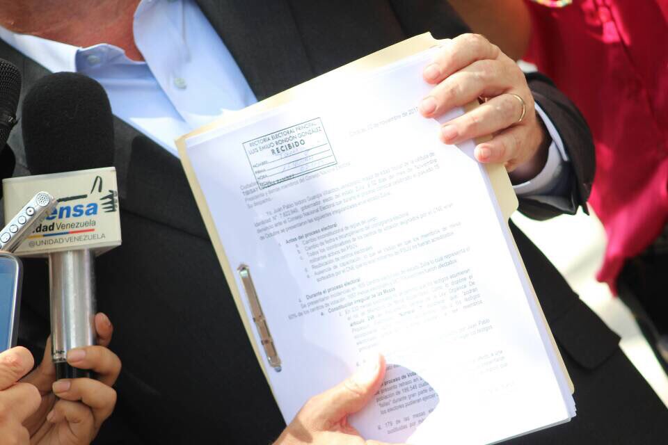 JuanPGuanipa's tweet photo. Iniciamos una cruzada por Vzla en defensa y rescate del voto. El CNE se encargó de implosionarlo y debemos exigir condiciones https://t.co/LRFCi1PLbT