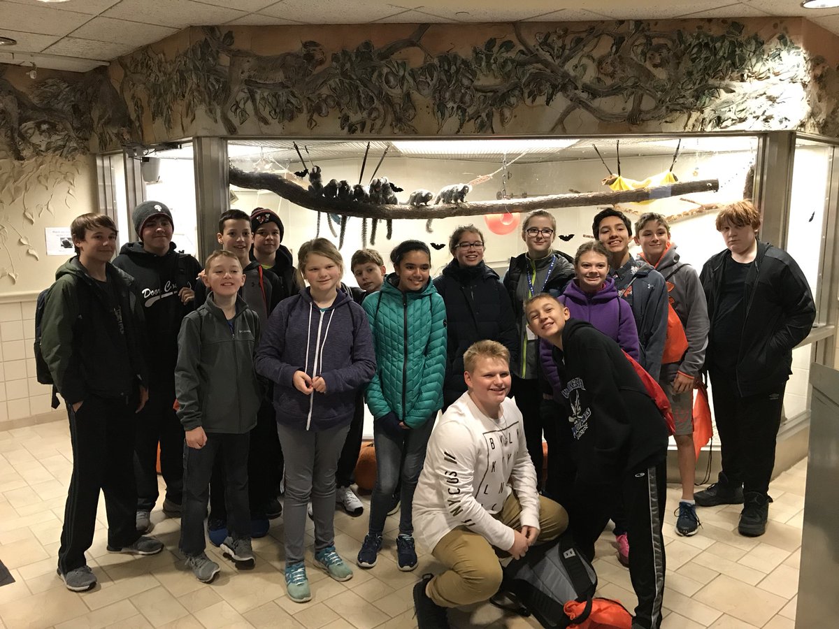 PEKuntz's tweet photo. @FLIGHTSDW having a great time at the Madison Science festival. #1Horning https://t.co/tZKmQ4GZL5