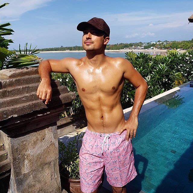 teamstockinger's tweet photo. @imstockinger Happy weekend guys! Love, @marlonstockinger and @teamstockingerofficialph #marlonstockinger #steamy … https://t.co/us6E0GAfyJ https://t.co/F2JP60yNU7