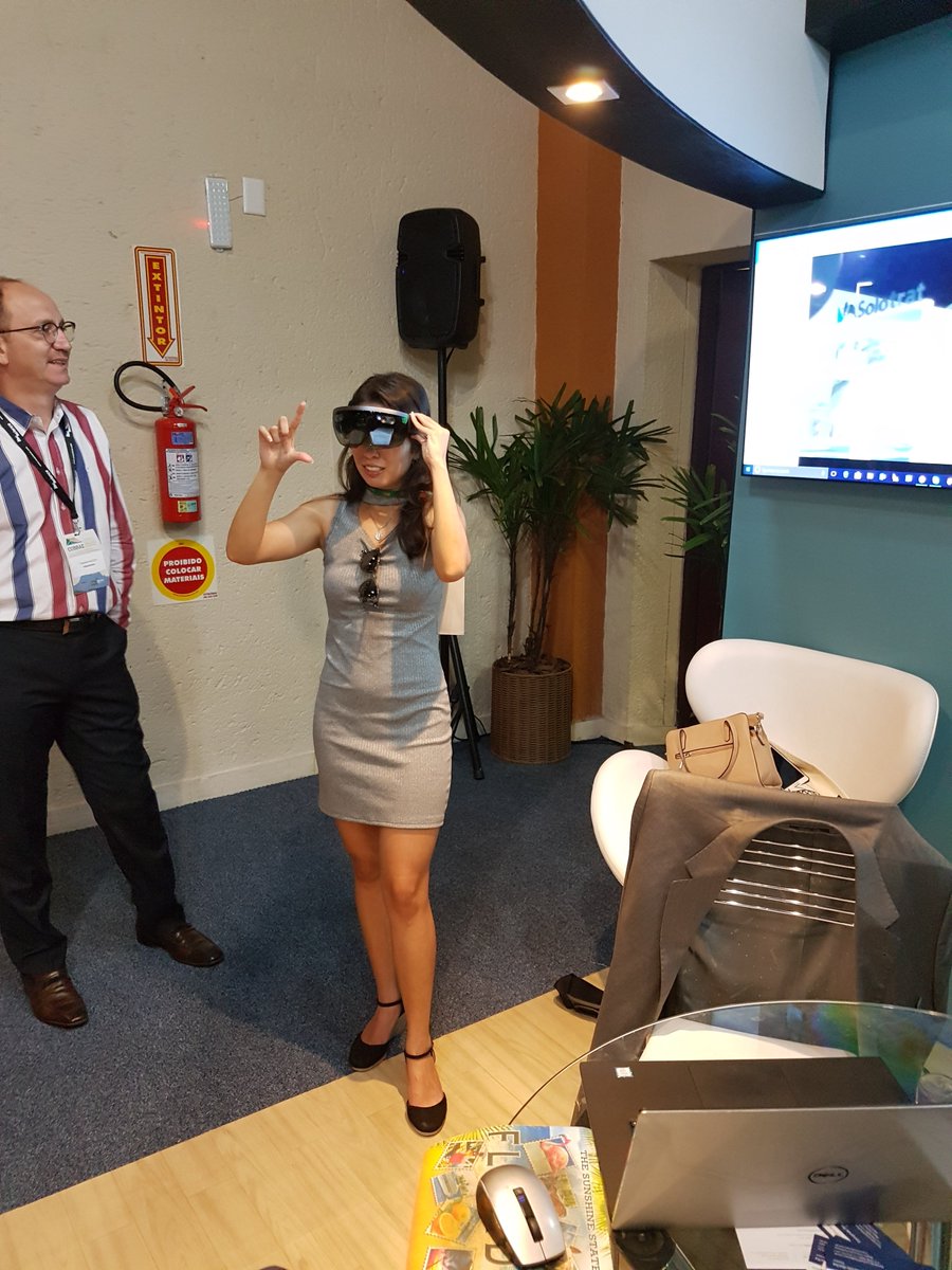 Rocscience's tweet image. Visit Rocscience President @thamer_yacoub and the team at #L3Software at COBRAE 2017 today!