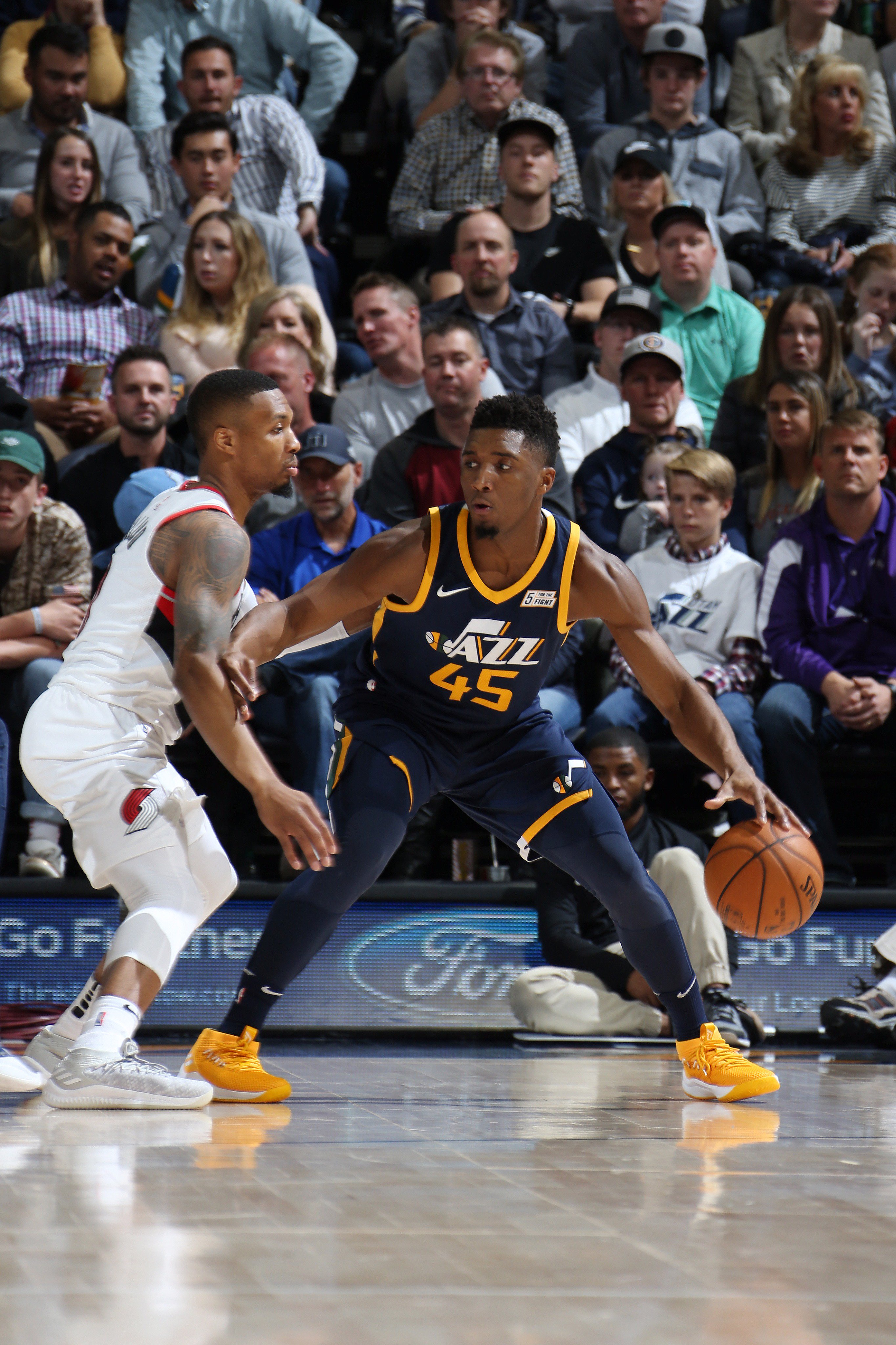 Donovan mitchell sales dame 4