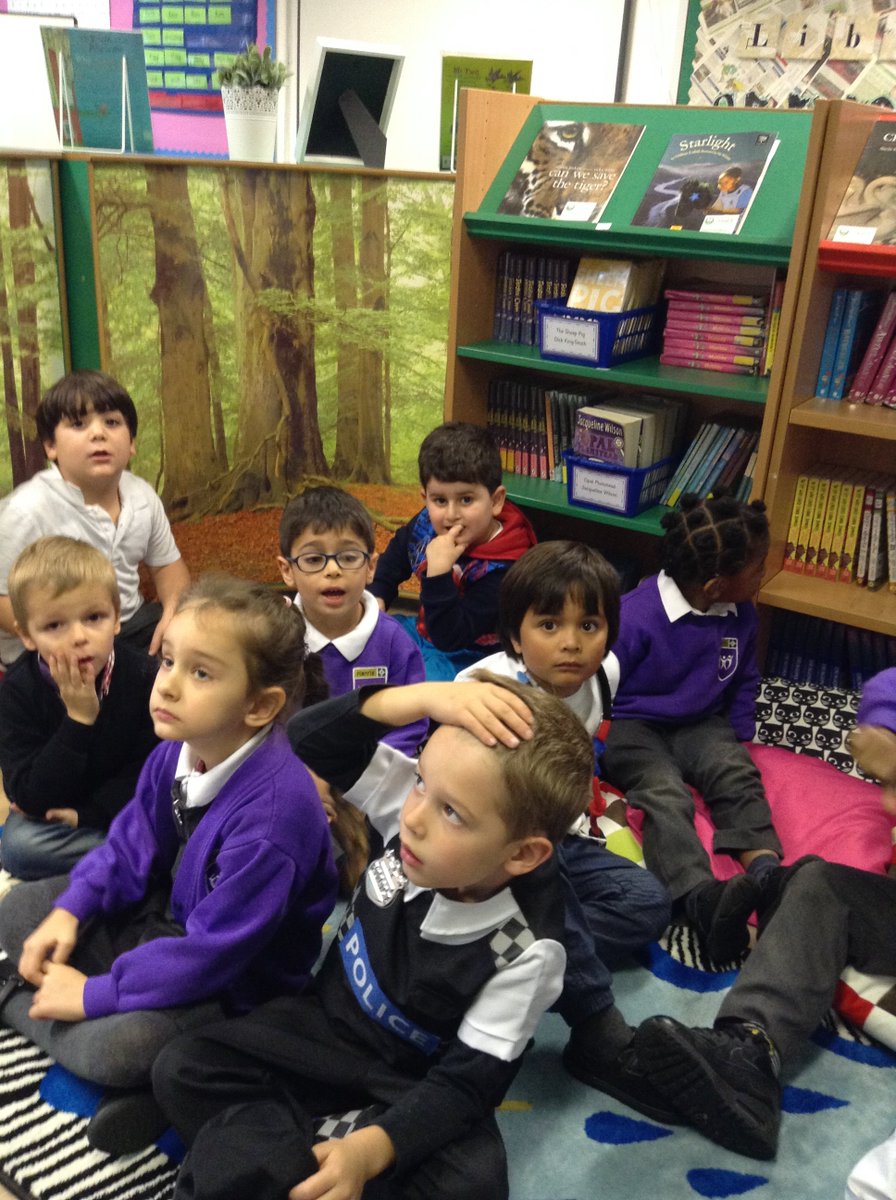 HPA_Philip_Lane's tweet image. Leon class also explored our school to learn about the people that help us
here! Can you work out where they are? #HPAPLLeon