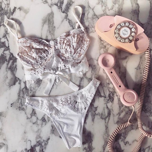 GetMeCharlie's tweet photo. Here's to a grand week!
@forloveandlemons https://t.co/fbPSuLvVJp