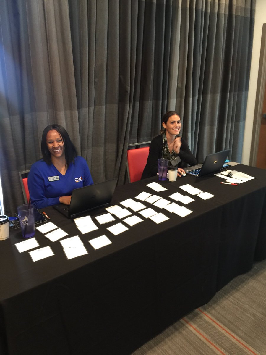ASUG_AZ's tweet photo. Welcome Hannah @ASUG365 to the AZASUG Fall Chapter meeting!! https://t.co/4LpDYGR7nH