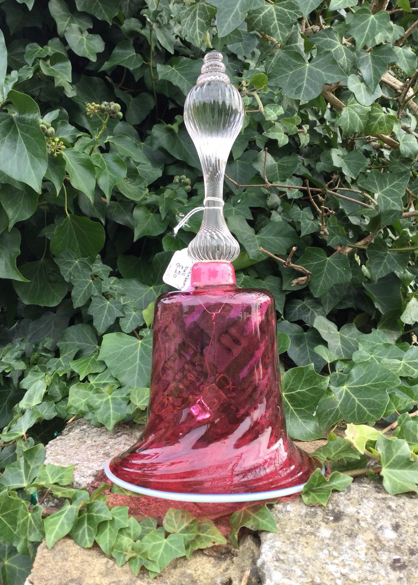 LisaMarieFranks's tweet photo. Some of the new stock that has arrived at Melksham Arcade this week!! #williamcomyns #silvertray #reynoldsangels #inkwell #hornhuntingcup https://t.co/HW571mkAu6