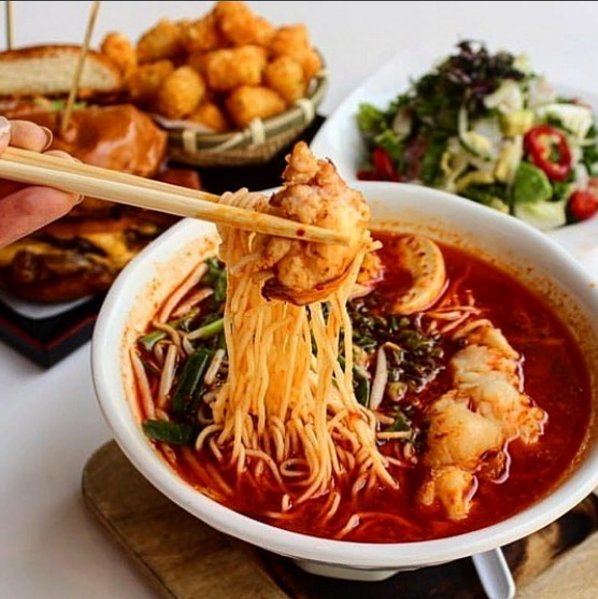 SoBeLocalMiami's tweet photo. America’s largest #Asian food feast is back! Attend #LUCKYRICEMIAMI this #Friday @eatermiami @LUCKYRICEDOTCOM https://t.co/hJWEuilGIN https://t.co/crKiNpoKdY