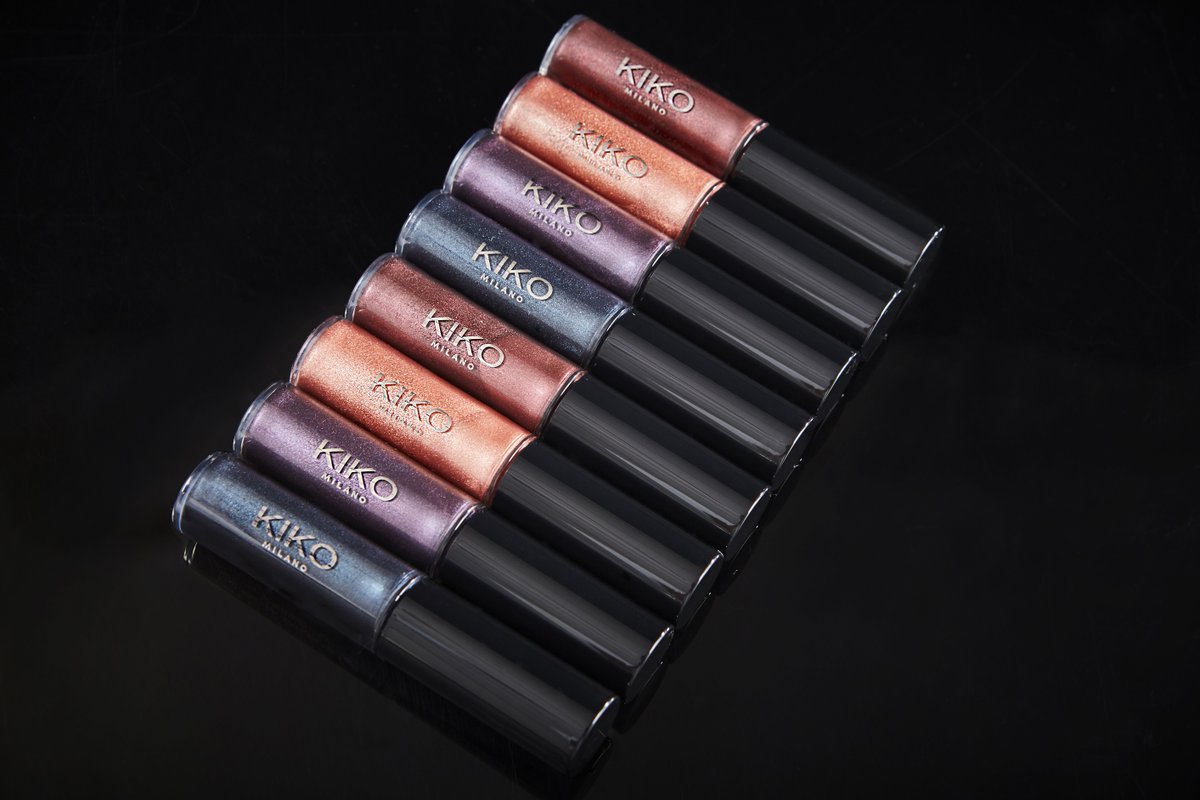 KikoMilanoES's tweet photo. #Look metálico? Prueba el nuevo labial líquido no-transfer #MetallicLip Colour de la nueva #IntoTheDark 💄✨ https://t.co/3tqA6CExCR