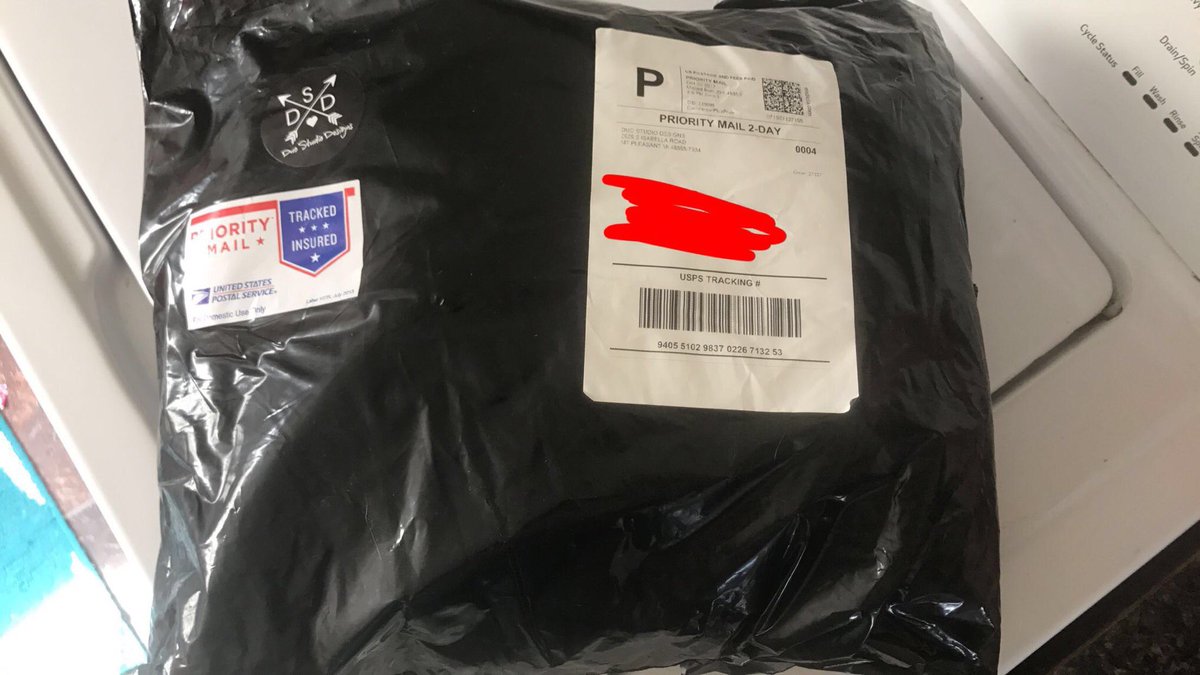 ChelseasBig3's tweet photo. When fun packages come in for Little 😍❤️@ChelseaDonohew https://t.co/FjzPGkWfsS
