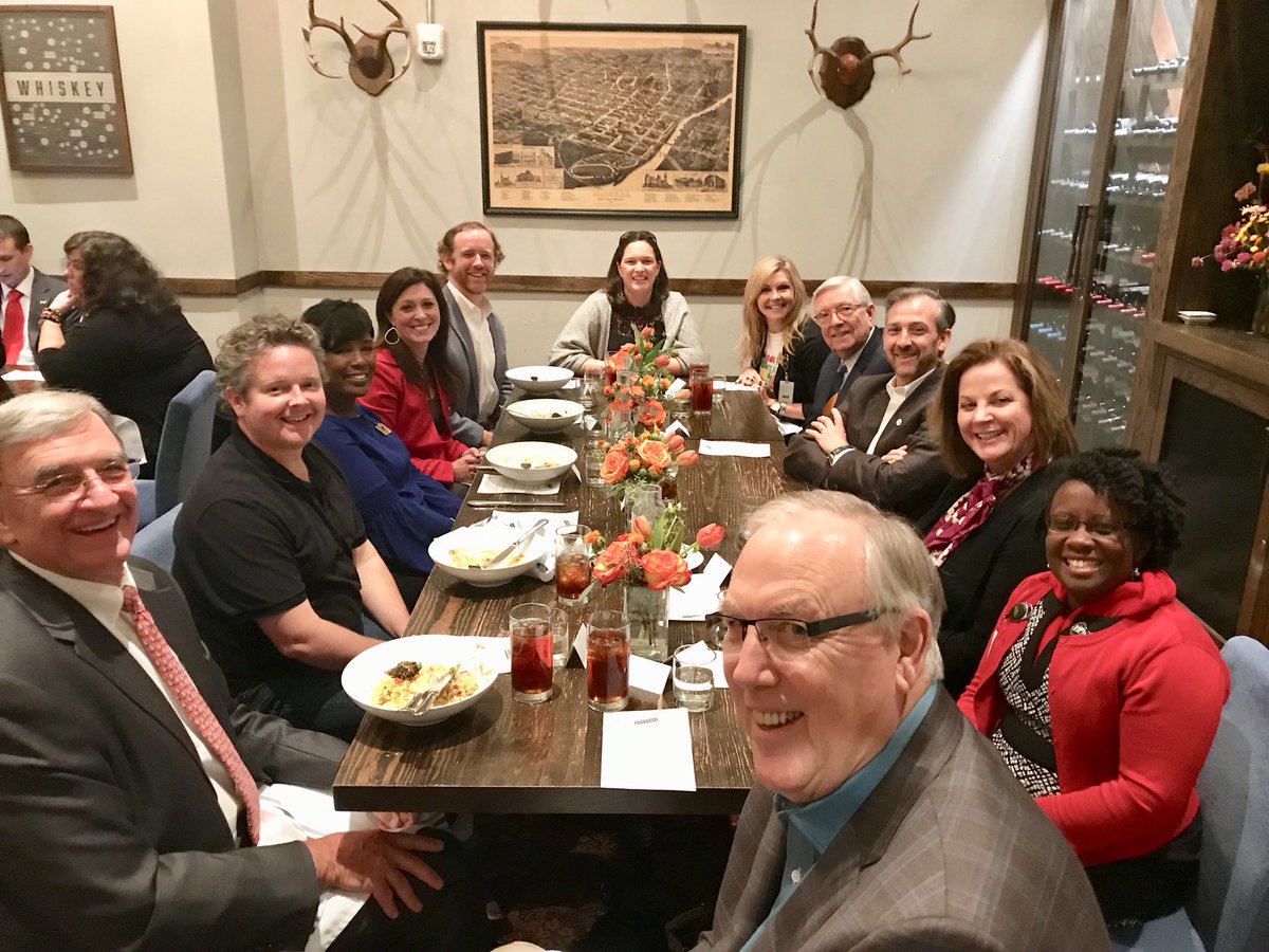 COLDR01's tweet photo. Thanks to @seancovey for joining us for the announcement the community has raised $2.1M for @TheLeaderinMe! It was a great day! #BibbVIP https://t.co/A4mk3LFDqI