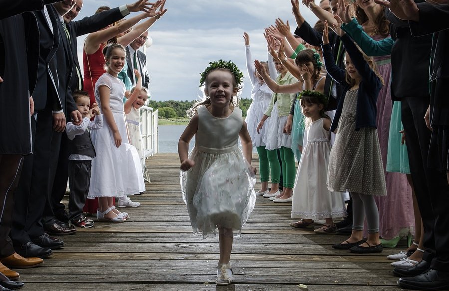 DallasPalms1's tweet image. 5 Fun Ways to Include your Child or Dog in your #Wedding: ow.ly/TDc630gjHYm #flowergirl #weddingvenue #winterwedding #weddinginspo