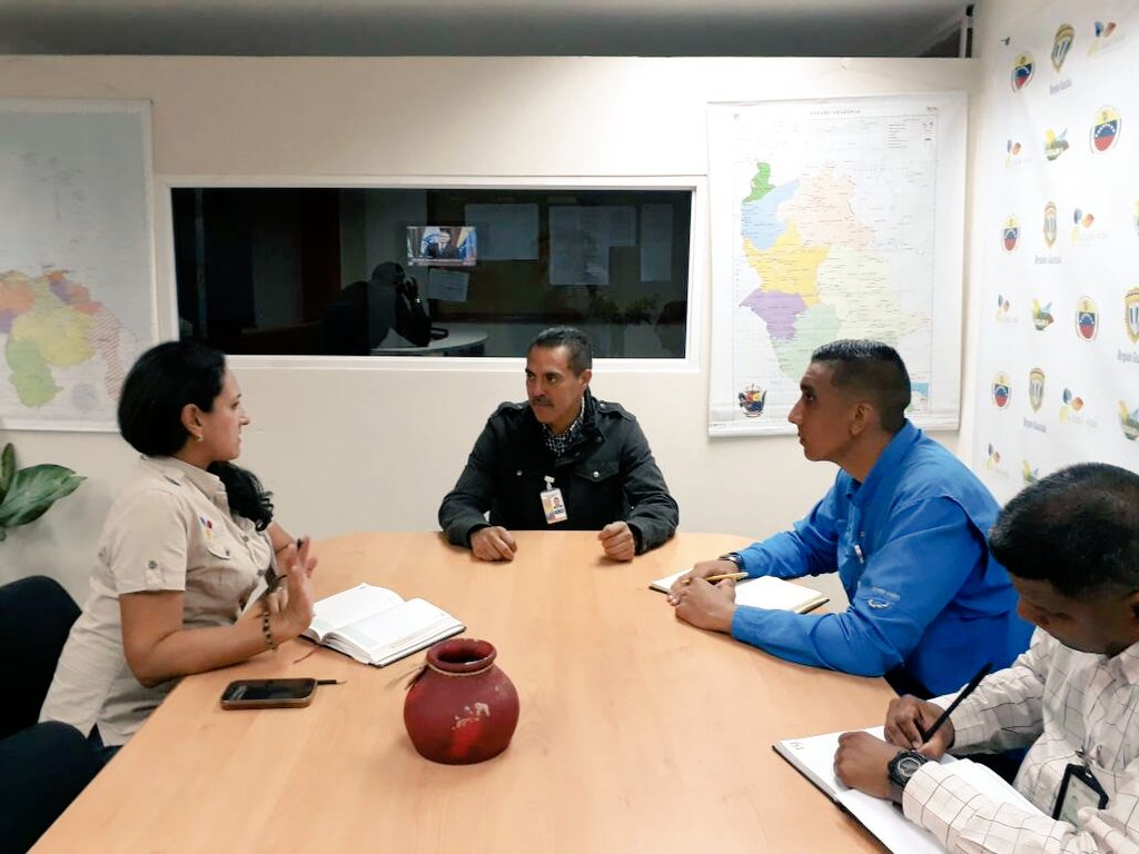 #MesAniversarioCicpc. 01-  Comisario General Carlos Sifontes se reune con el Personal de la Sala Situacional REDIP GUAYANA...