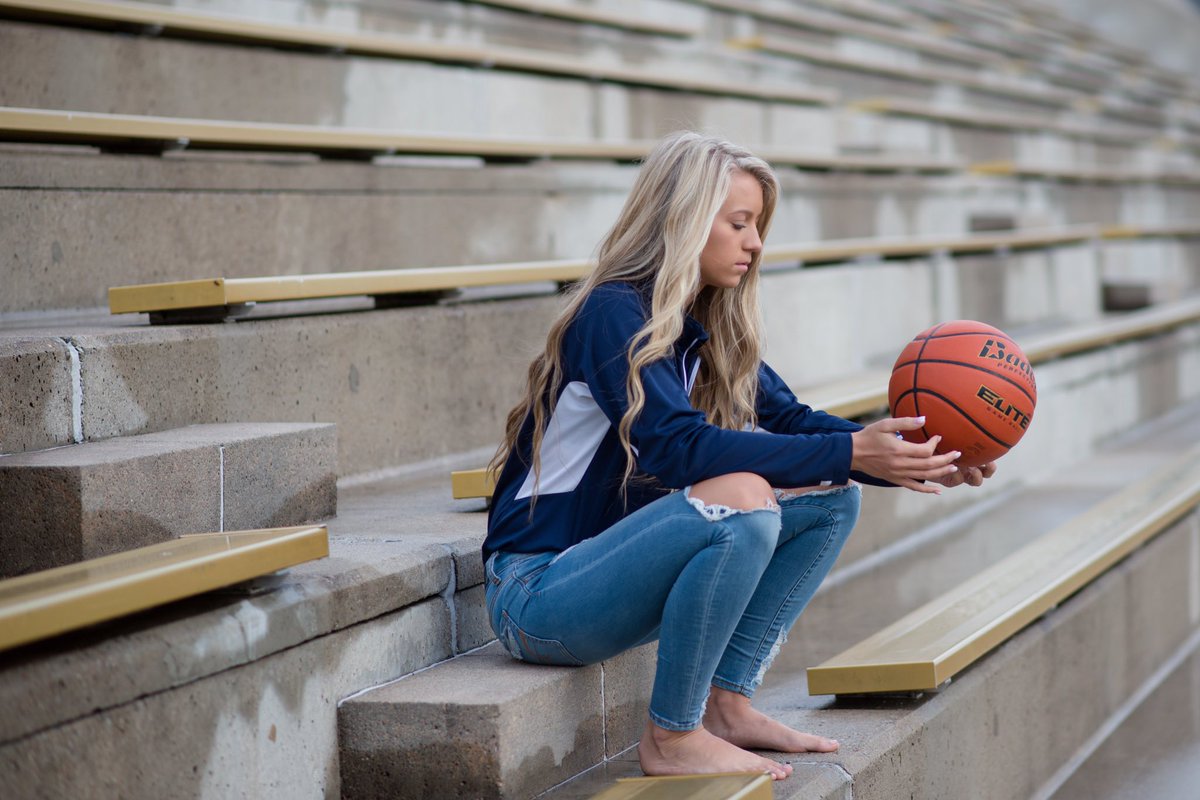 VERY excited to officially announce that I will be continuing my academic and basketball career at Concordia University!! Go Bulldogs!🐶🏀💙