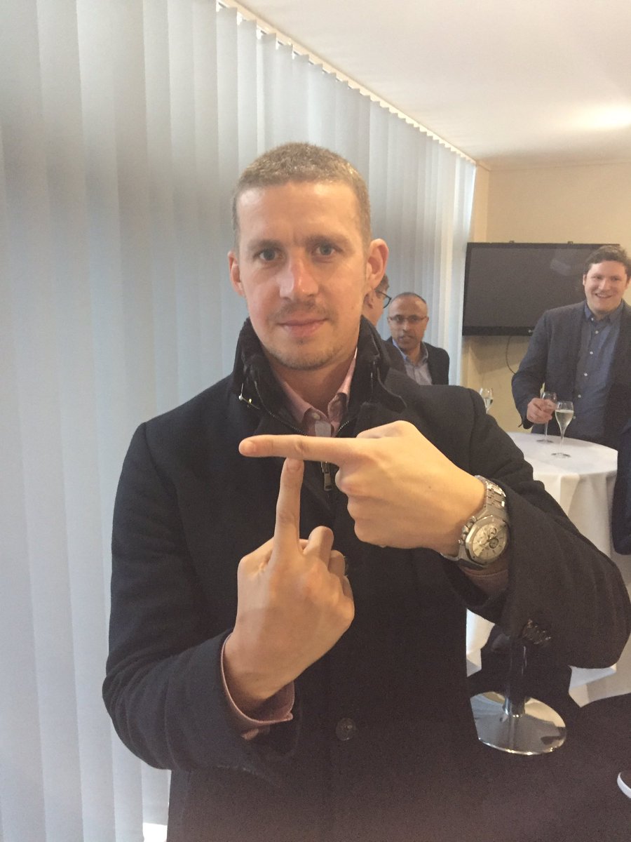 #StopMenDyingYoung it's #TimeToTalk <a href="/theCALMzone/">CALM</a> <a href="/EFL/">EFL</a> <a href="/TonyKhan/">Tony Khan</a> and Sean Davis with the #TimeToTalk message