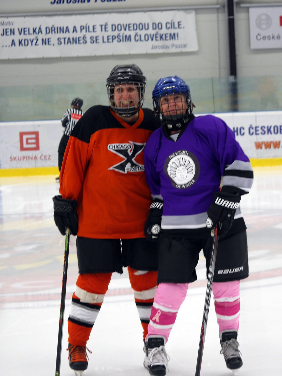 global_at_heart's tweet photo. The North American Women of Winter travel the world to promote adult women’s rec hockey. #WomensMovementNeverStops https://t.co/Fb4czTNsDb