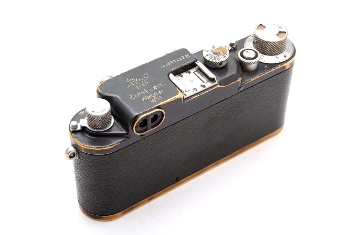 OCcamera's tweet photo. Just In!
Ultra Rare! Gray Paint Leica IIIC K "W.H." Rangefinder Camera
Call for more info at OC Camera
#occamera #leica https://t.co/G2o3wVPBJS