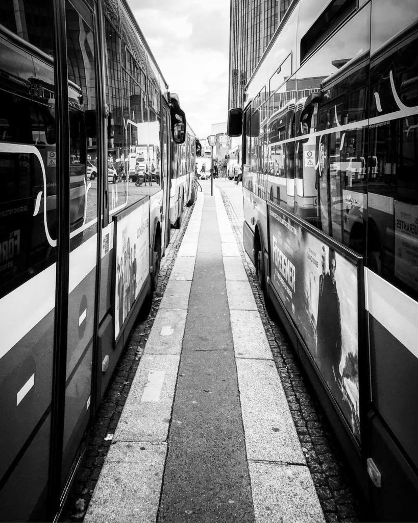 BigFares's tweet photo. #paris #montparnasse #bus #city #cityphotography #iphone7 #iphonephoto #iphonephotography #blackandwhite #blacknwh… https://t.co/SS6xFHx1n5 https://t.co/YDJ1QQ9RFq