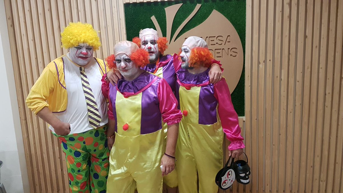 devesarestauran's tweet photo. ¡Todavía puedes vivir Halloween! Sábado 4 de noviembre, noche terrorífica en @devesarestauran. #Halloween @DevesaResort @lamarinaresorts https://t.co/4NHeCAtgPT