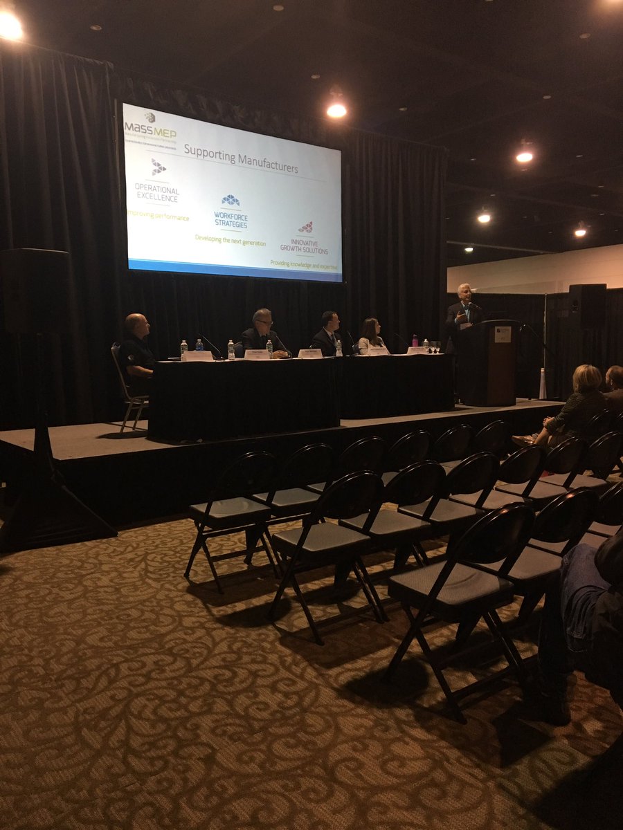 BusinessWest413's tweet photo. The "Innovations in Continuous Improvement" seminar is happening now! #WMBEXPO https://t.co/9vqqcjdMvU