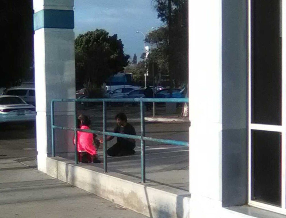 SOSdeliver's tweet photo. Chase &amp; Ali spoke with #poor #woman &amp; her young #child about #SOScrisis #hotline services &amp; SOS work opportunities w/ #Spanish #translation https://t.co/7BTVOytqrg