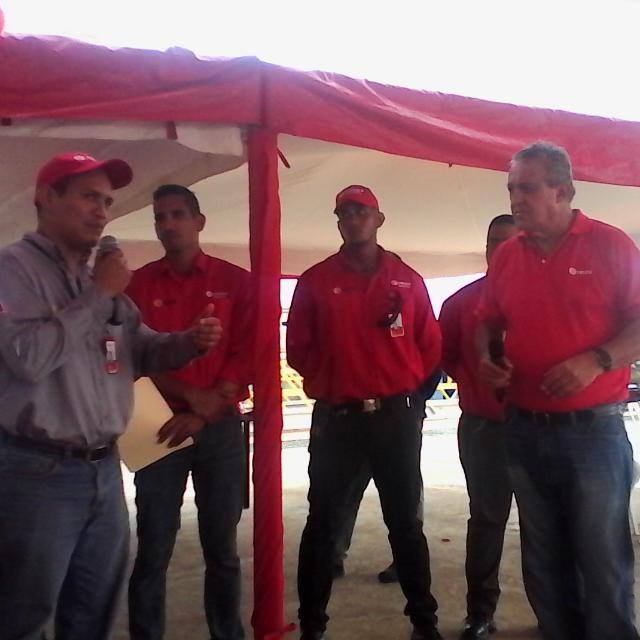 CST_ICVT's tweet photo. @RLeon_PDVSA No des espalda a las bases. ICVT espera su transferencia a PDVSA como lo prometio @delpinoeulogio https://t.co/blShXYNxRZ