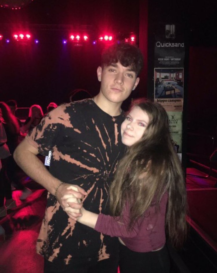 rttvcomps's tweet photo. Retweet if you ship 💖 https://t.co/8FrsY537y0