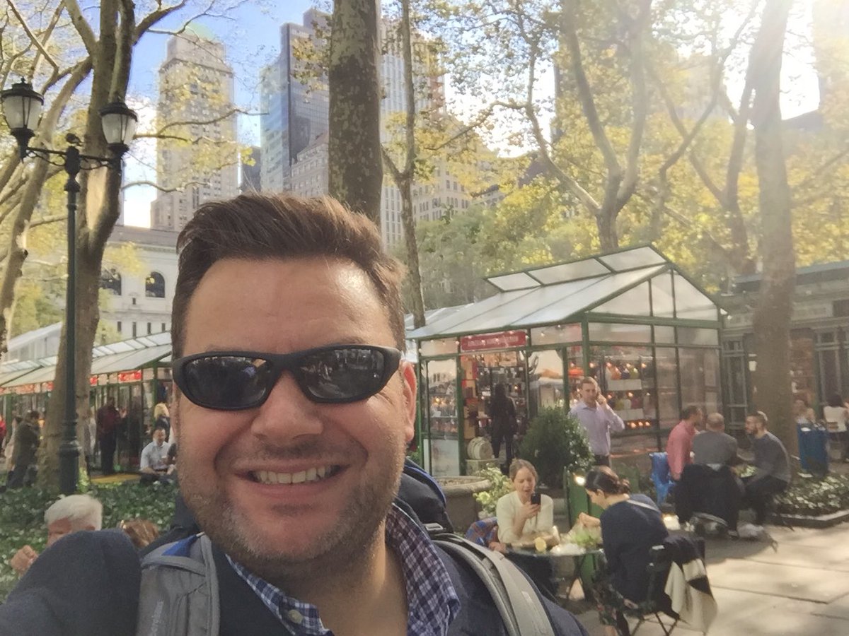 stuartcassells's tweet photo. In NYC! Bring it on! #TCSNYCMarathon @nycmarathon https://t.co/ny8GqmZU3d