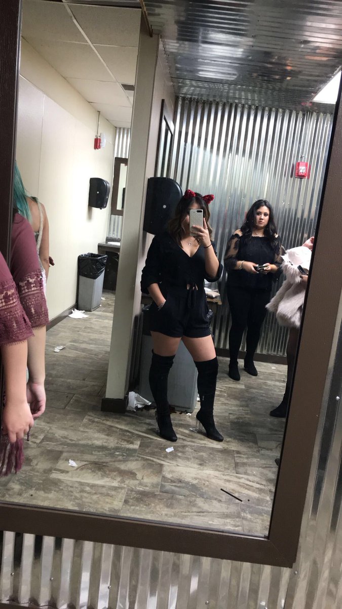 steph__forest's tweet photo. Sorry.... but I was feelin myself https://t.co/RB9bsDEdea