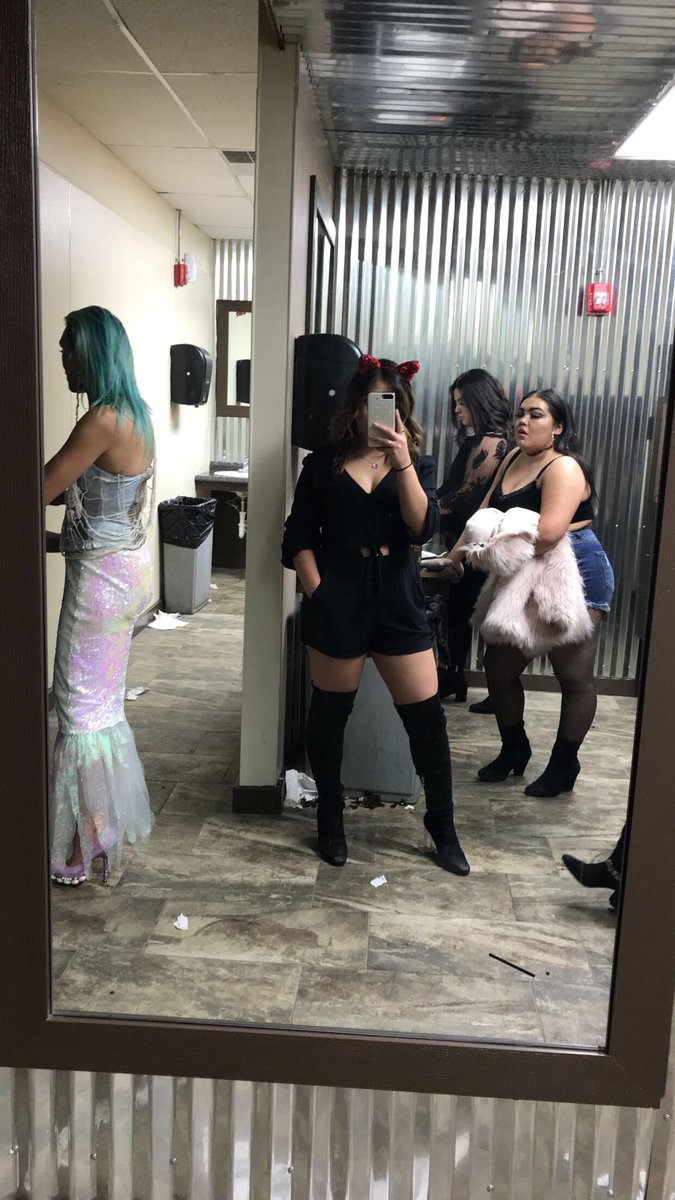 steph__forest's tweet photo. Sorry.... but I was feelin myself https://t.co/RB9bsDEdea