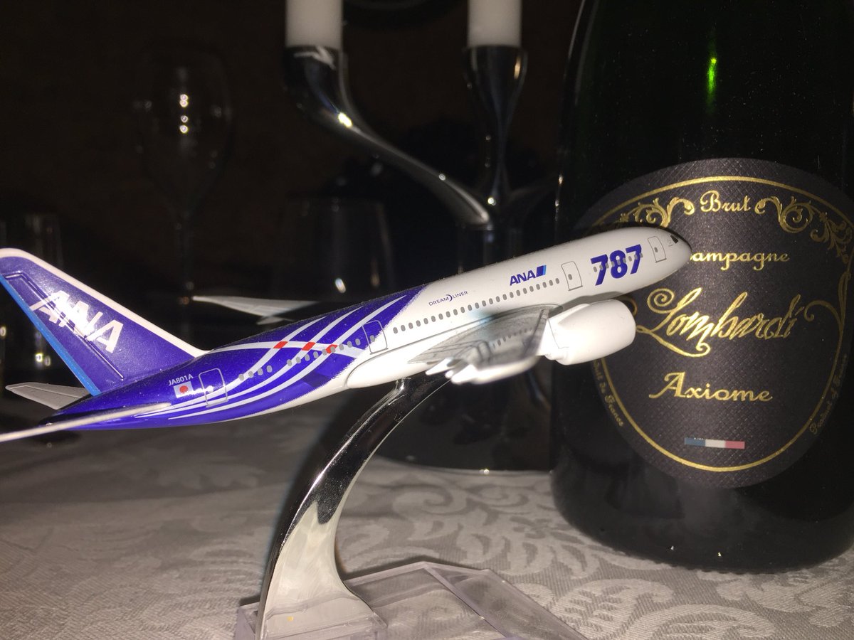 ChampagneLomb's tweet photo. Find our Cuvee Axiome on Nippon Airways’s business class flights
@FlyANA_official thank you for the selection @rednedwine https://t.co/LKPH7neru9