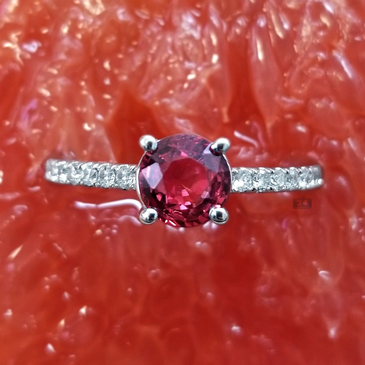 24diamonds's tweet photo. #Genuine #Orangle #Sapphire &amp; #Fresh #Grapefruit ♥ More about this 14K #WhiteGold #Diamond &amp; #GemstoneRing at https://t.co/HyvmKqiTsX https://t.co/lD1hVLXSiU