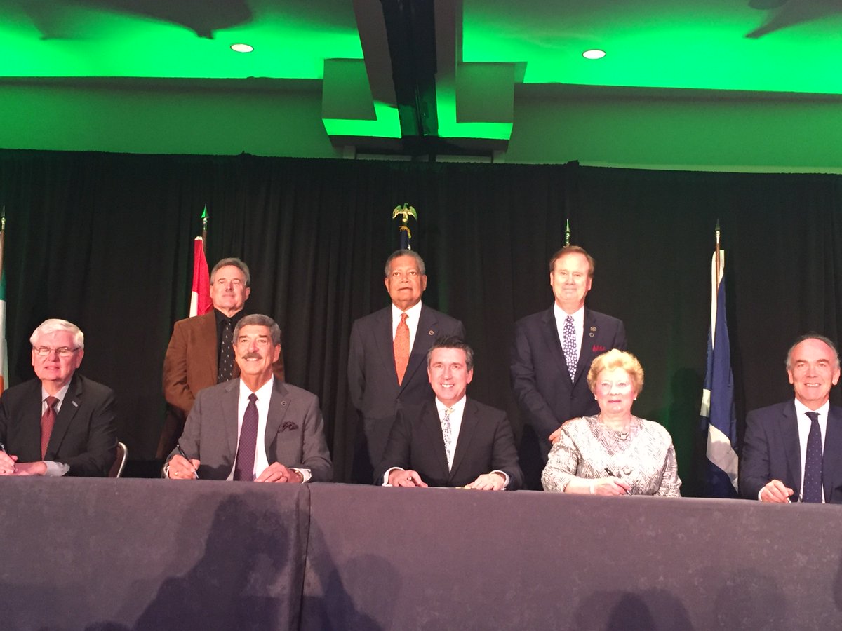ACAUS_tweets's tweet photo. Full reciprocity for ACAUS soon! Historic MOU with ICAS, renewal of CA Ireland and CPA Canada MRA. Working on MRA with ICAEW &amp; SAICA in 2018 https://t.co/FgKkyg9QQ7