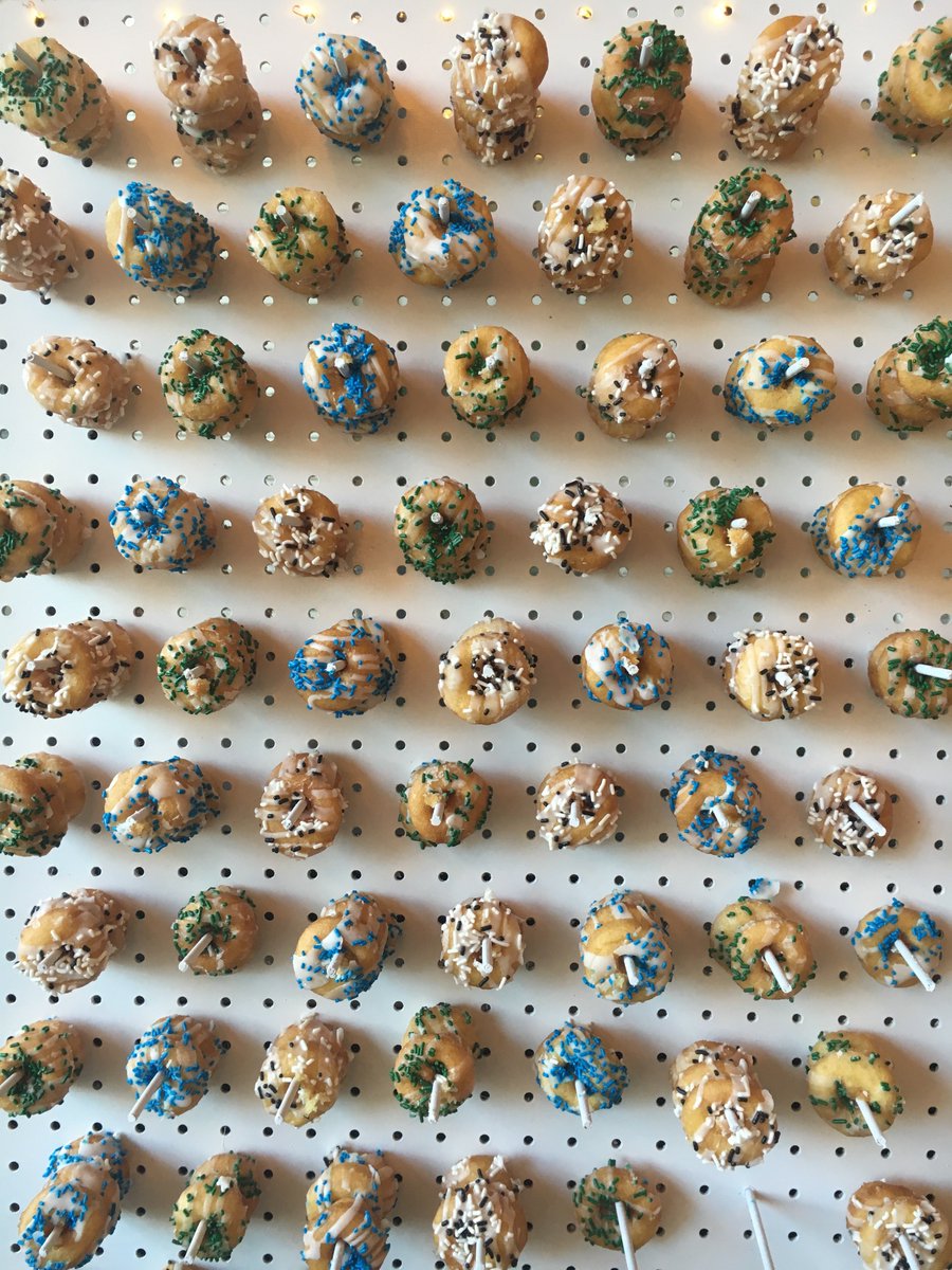 TracyMemoli's tweet photo. Love any afternoon that includes a #donutwall 🍩 #audiencesummit @TheMezzNYC @parsely @CampaignMonitor https://t.co/sRyeH6p2oD