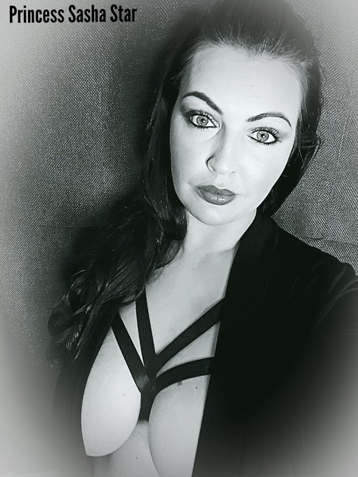 I DON'T stop 🤣 You're MY puppet, my pet, MY MUTT  I KNOW what you need ME #findom @RTfucker @RT4FD @RTsubby<a href="/tag/findom"class="tags"><span>#findom</span></a>