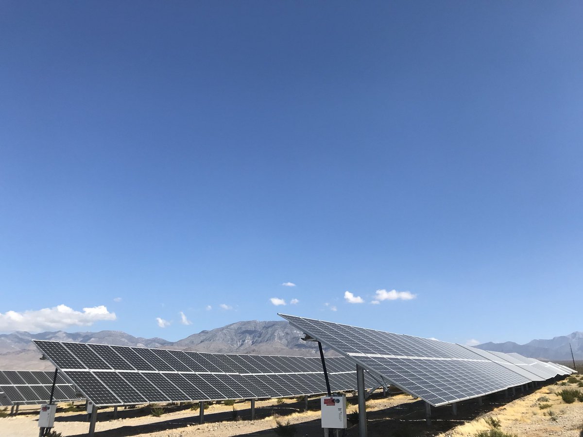 Valley_Electric's tweet image. #solarroadshow #cleanenergy @LVchrisbrooks @myfoursolar @SteveYeagerNV @NVconservation @AndyMaggi @Renew_NV @GreenAllianceLV