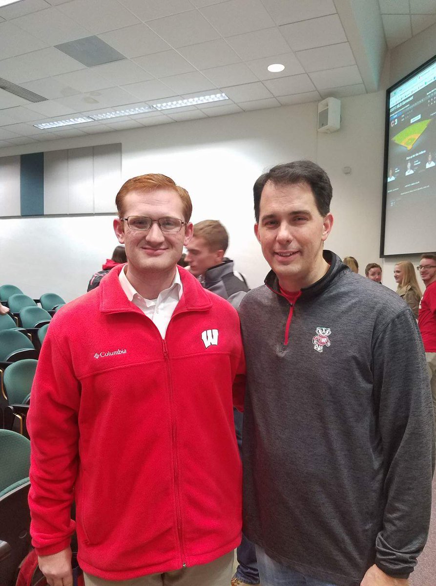 JMGraberJr's tweet photo. Happy birthday to the great governor @ScottWalker #4moreyears #MovingWIForward https://t.co/4Ei01ikuf9