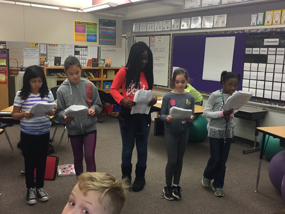LisaCarlsonWPS's tweet photo. Readers Theater!  #BVRox https://t.co/7C62oOAavs