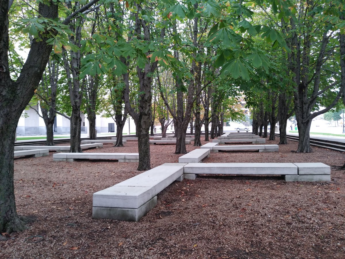 WIASLA's tweet photo. The Forgotten #DanKiley Project at Marcus Performing Art Center...The Horsechestnut Grove. @landarchitects #WIASLA2017 @TCLFdotORG https://t.co/VfEKOrmLEt