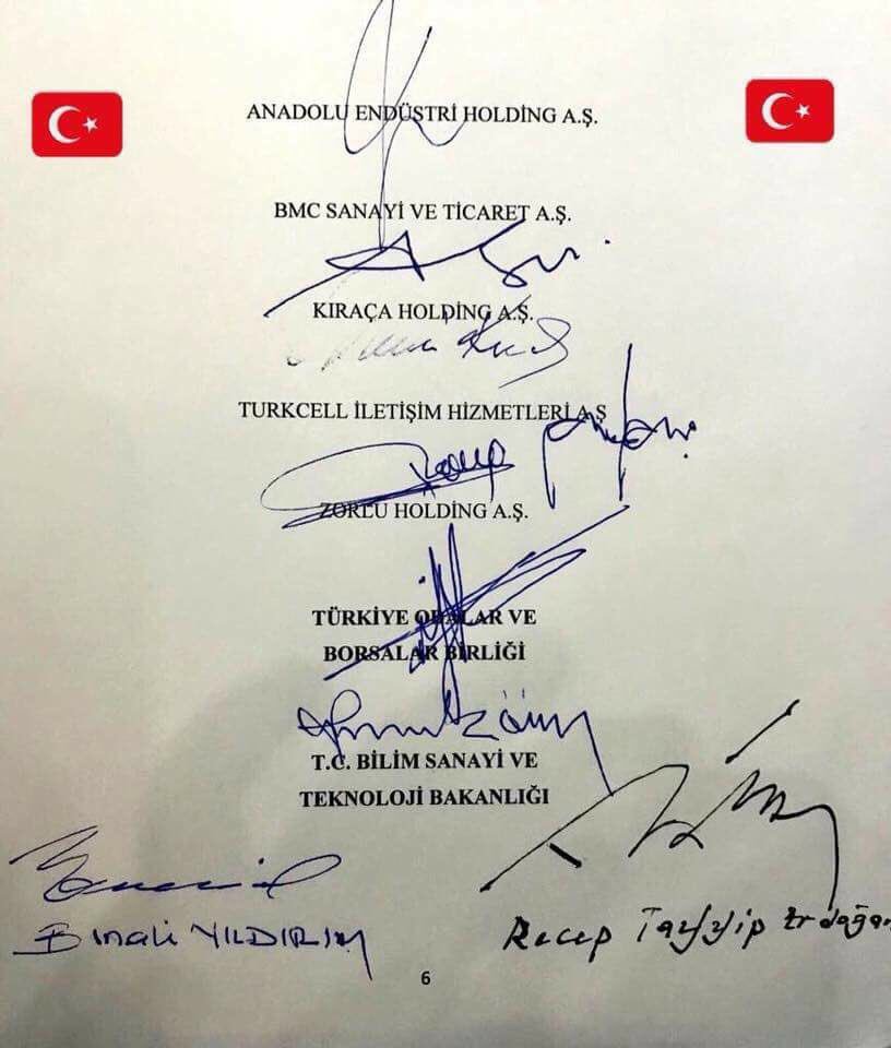 seyitahmtcandir's tweet photo. Reis @tcbestepe #YerliveMilliOtomobil yapacak babayiğitlere imzayı attırdı ülkemize hayırlı olsun https://t.co/imzultdpVD