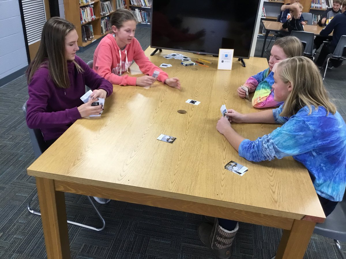 Auz_English8's tweet photo. Belonging:Euchre tournament #bmsbears #learningnewgames #belonging https://t.co/b1R24owvTH