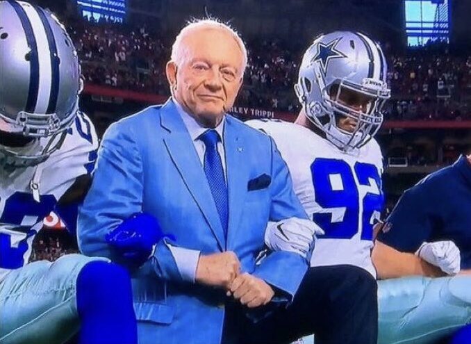 etanthomas36's tweet photo. So guess who owns over 100 Papa John’s Restaurants and is the biggest single stake holder of 
@PapaJohns besides the owner ?  
#JerryJones https://t.co/GLc5U5oFYu