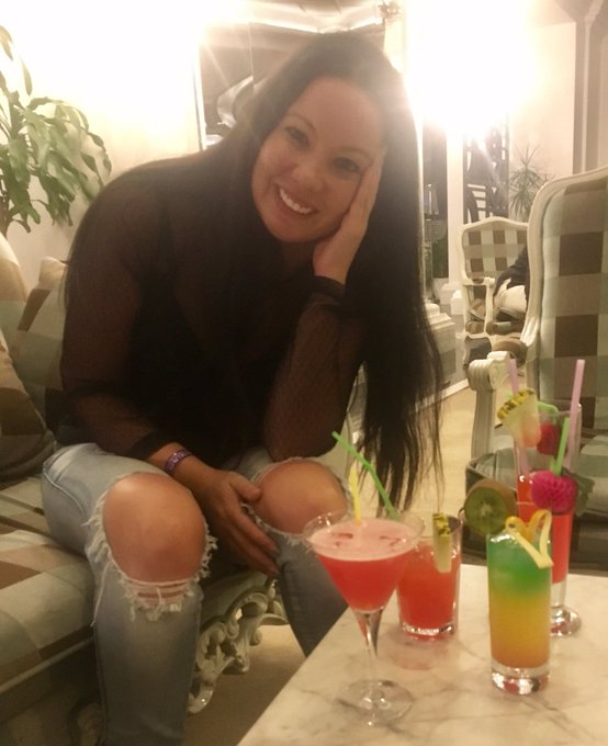 Mein Kellner meint es wohl so gut mit mir 🙈🙉🍹🍹🍹🍹🤣 https://t.co/mgwm4sPcy5<a href="/tag/blogger"class="tags"><span>#blogger</span></a><a href="/tag/model"class="tags"><span>#model</span></a><a href="/tag/fitness"class="tags"><span>#fitness</span></a><a href="/tag/sweet"class="tags"><span>#sweet</span></a><a href="/tag/workout"class="tags"><span>#workout</span></a><a href="/tag/body"class="tags"><span>#body</span></a>